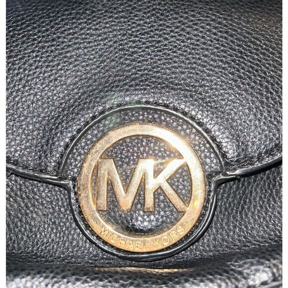 Michael Kors Pebble Leather Crossbody Small Black Gold Logo - Picture 4 of 7